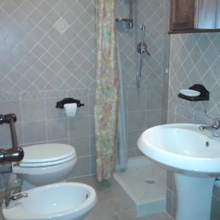 La Del Parco Bed & Breakfast 4*
